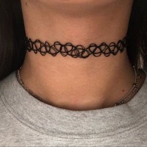 TATTOO CHOKER